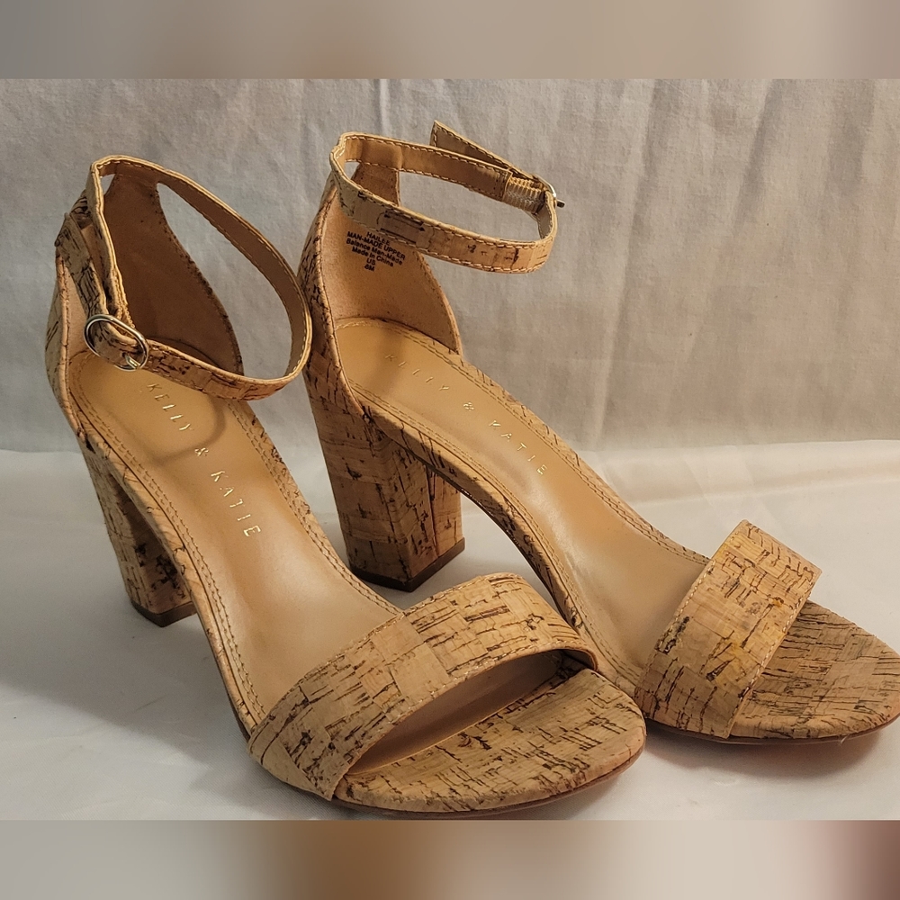 *NEW* Kelly & Katie Hailee cork sandals
